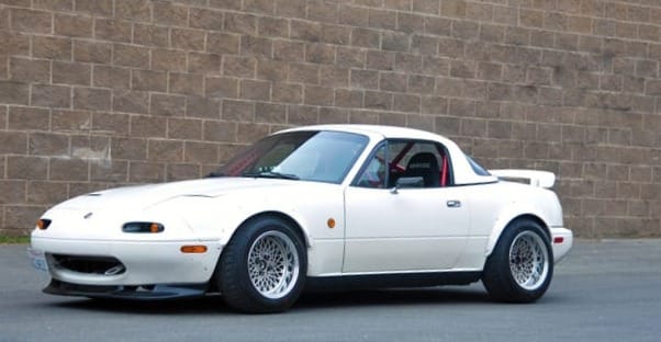 Period-Correct Wheels for ’90s Roadsters (That Aren’t RPF1s)